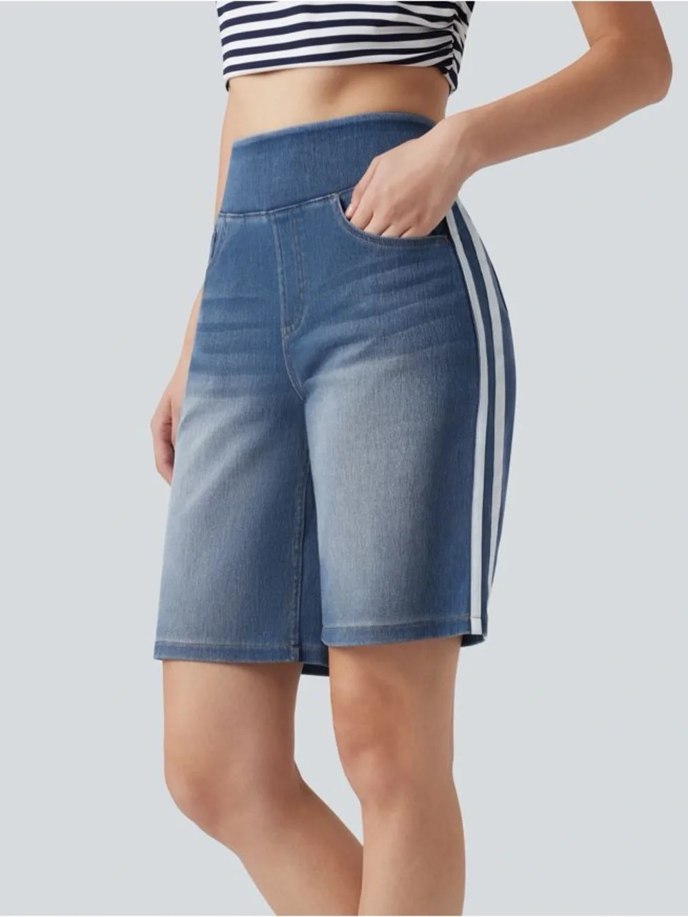 Halara Flex™ High Waisted Stripe Denim Baggy Bermuda Shorts with Pockets xs